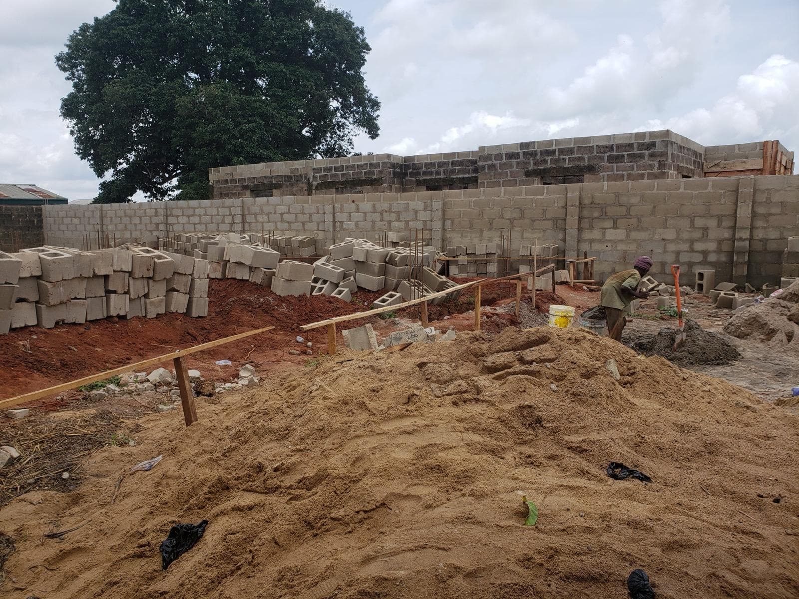 Setting of foundation block — photo 4